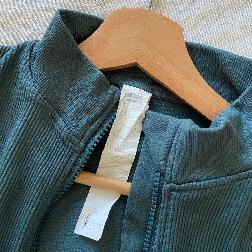 Fabletics Full-Zip Ribbed Jacket - Size Small - Picture 2 of 8
